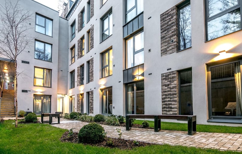 Silver Street, East Reading, Reading - Image 1